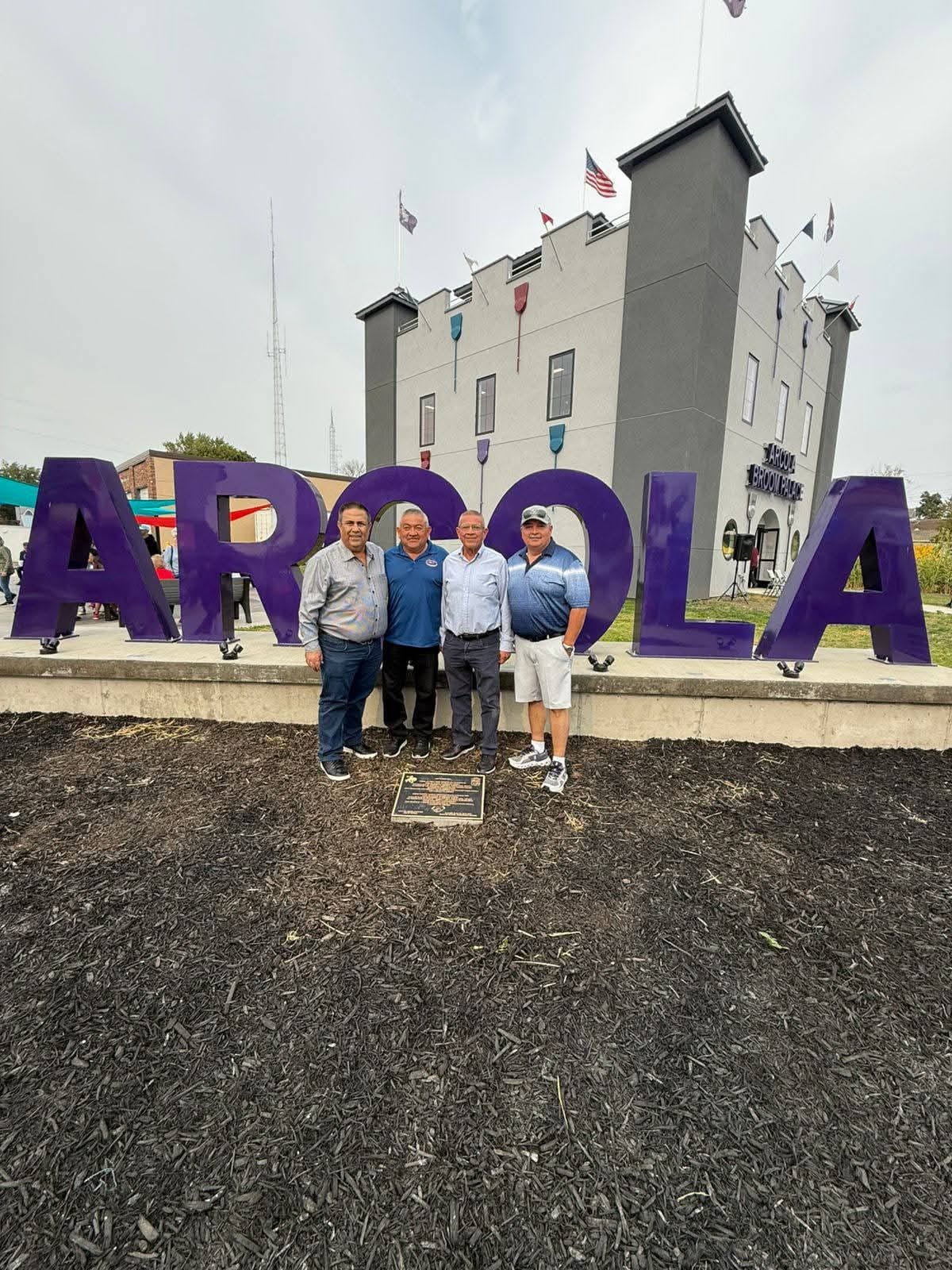 WhatsApp Image 2025-09-08 at 09.09.06 (2)