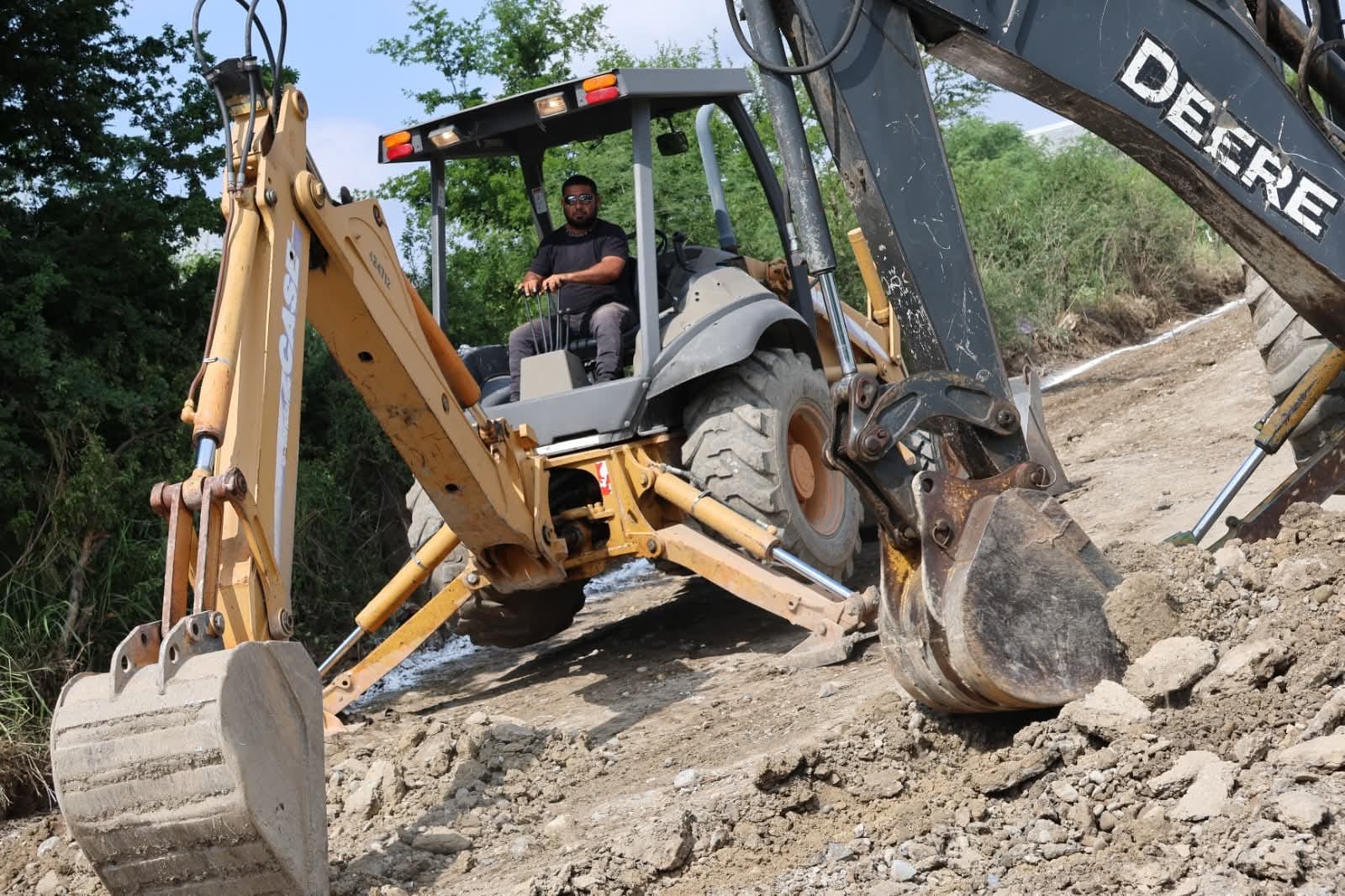 WhatsApp Image 2025-10-14 at 11.54.51 (1)