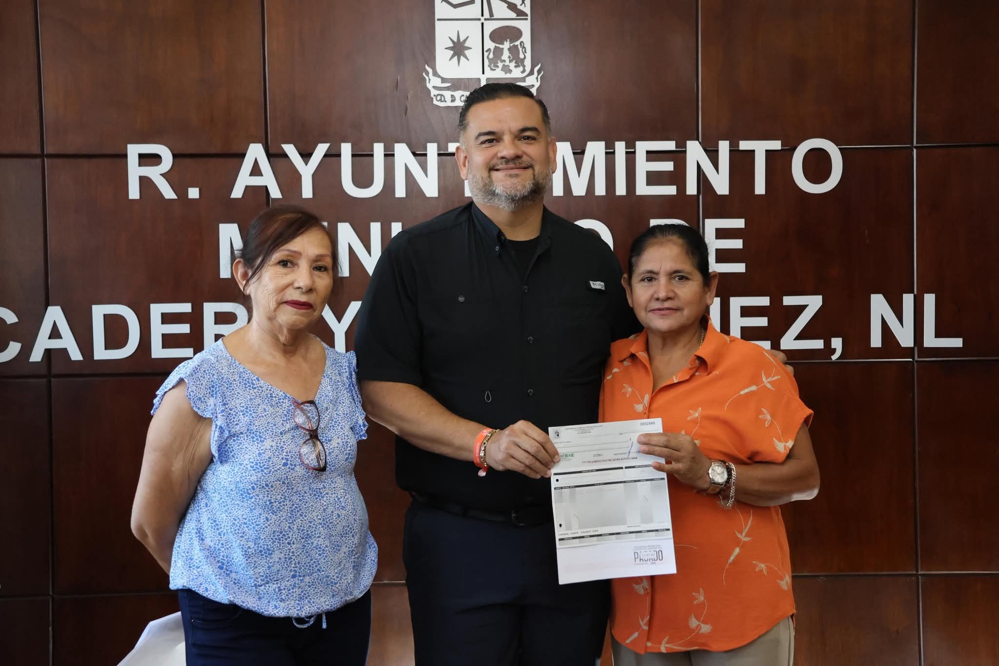 WhatsApp Image 2025-10-28 at 13.11.07 (1)