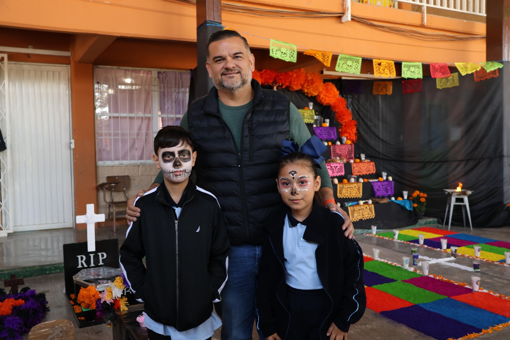 574009390_856305870259477_4952272340301425845_n