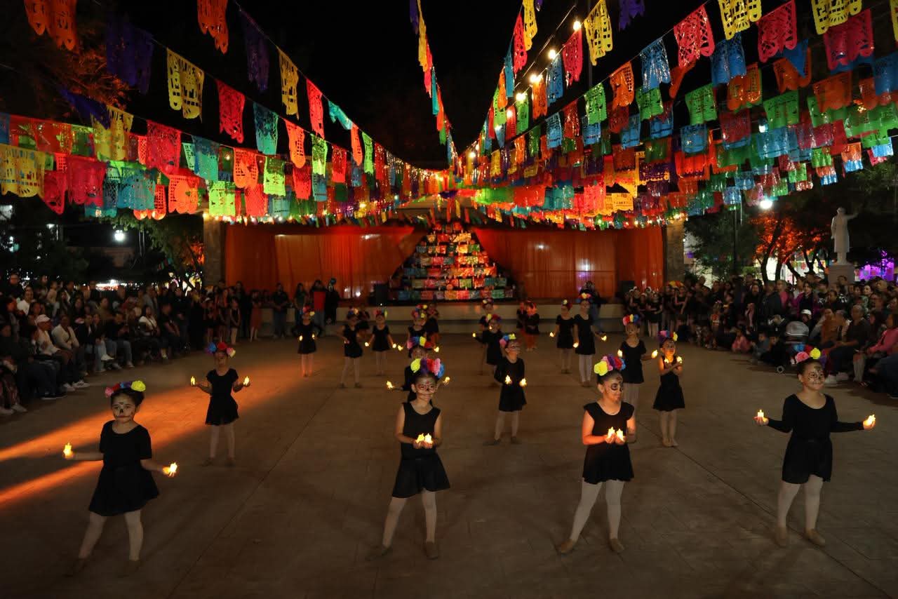 WhatsApp Image 2025-11-03 at 09.49.05 (1)