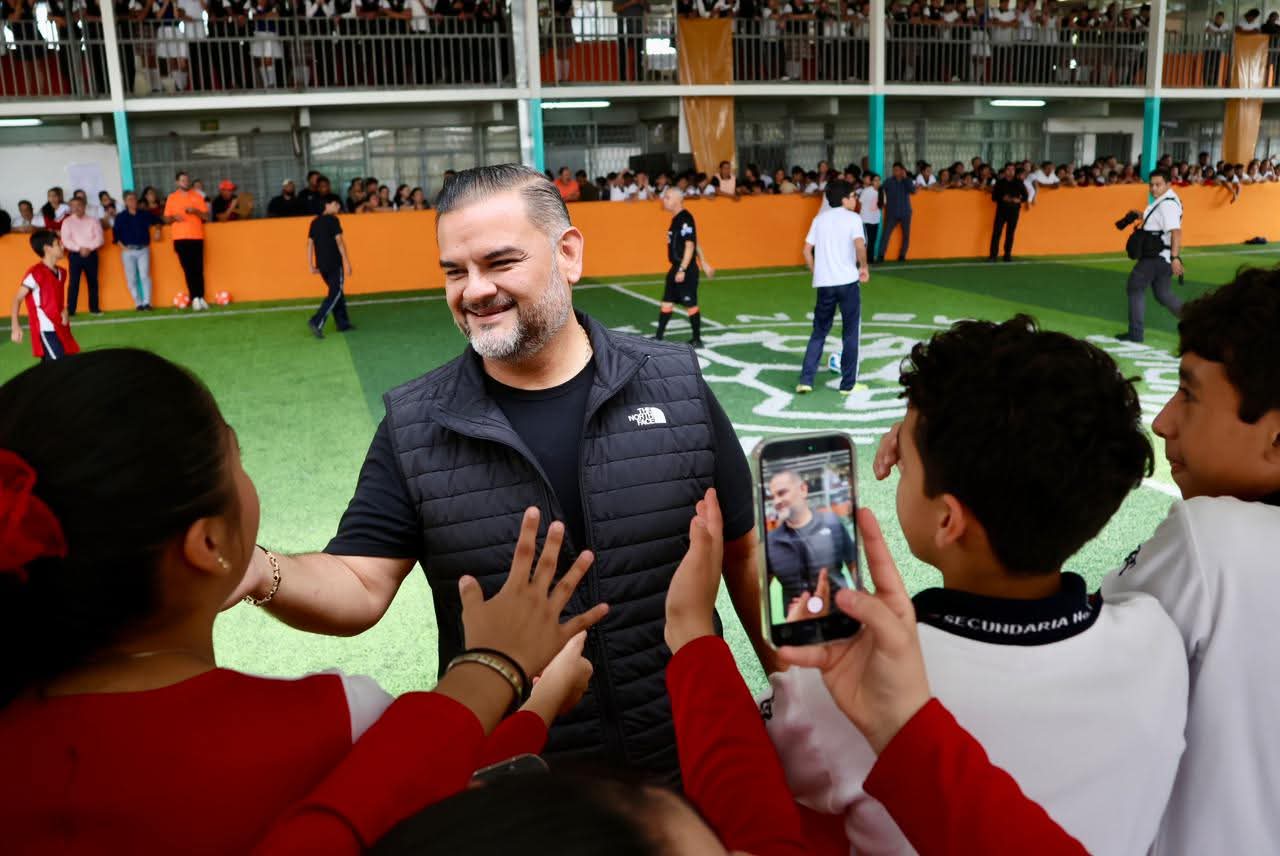 WhatsApp Image 2025-11-26 at 16.03.03