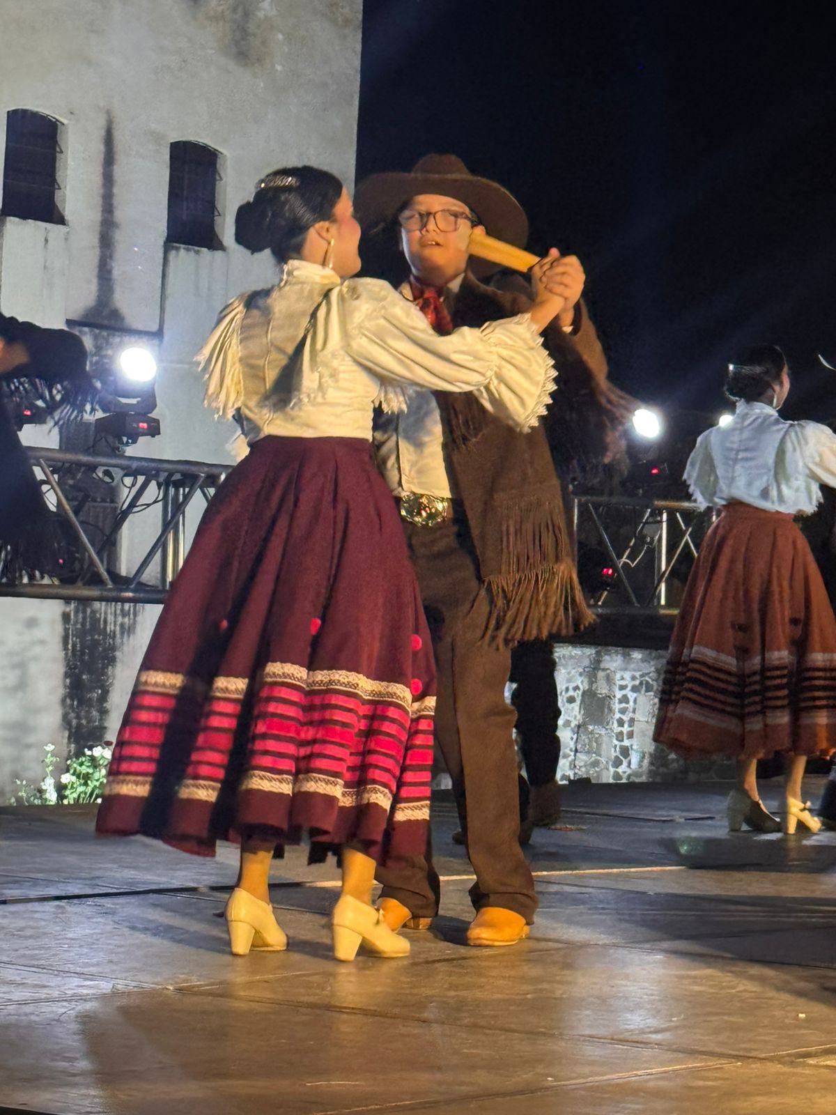 596415012_887566367133427_7177029217942367564_n