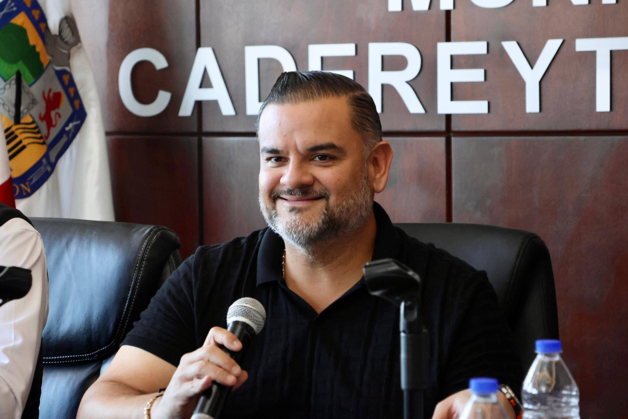 598878832_889130610310336_3859238271430840533_n