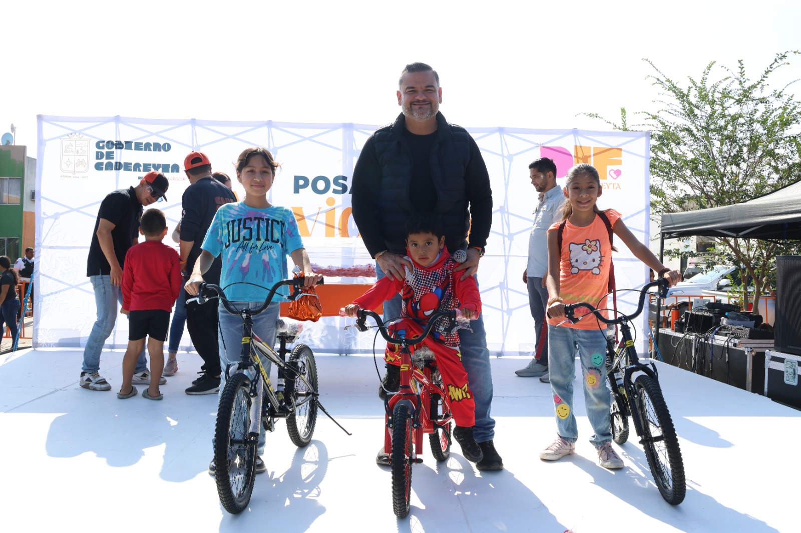 604674020_897780102778720_219418557723570449_n