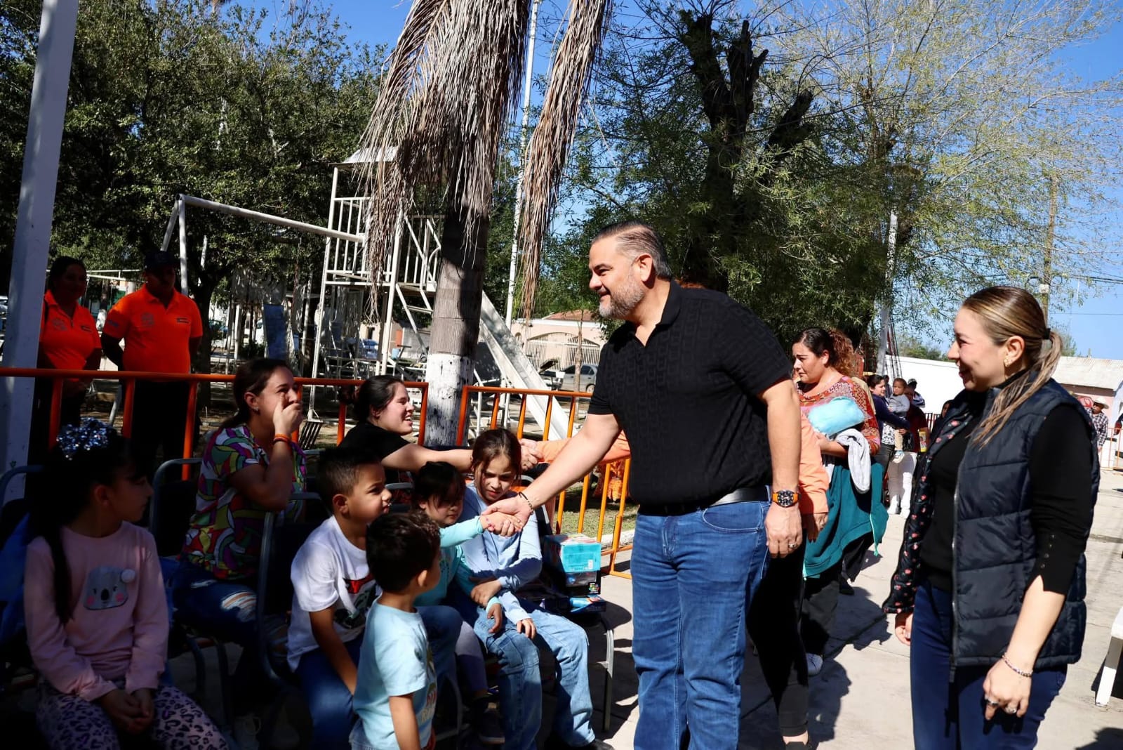 WhatsApp Image 2025-12-22 at 09.44.53 (1)