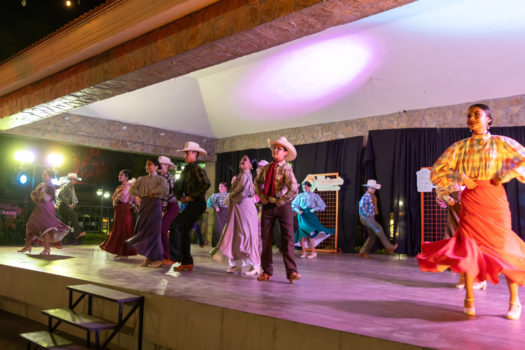 646370205_952235990666464_1777069074860823769_n