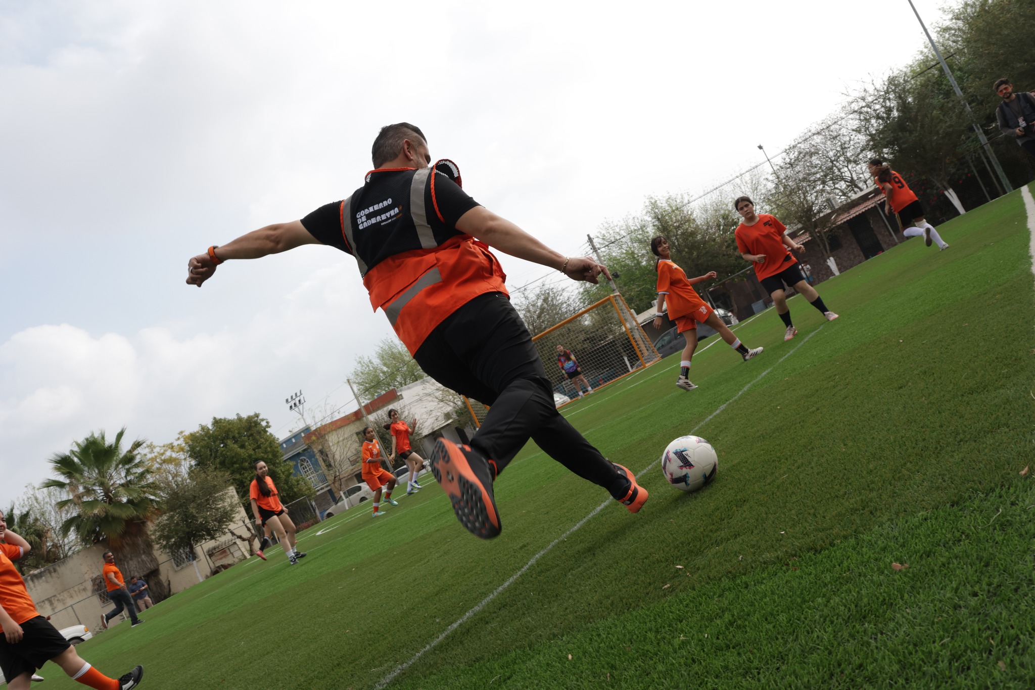 646928877_953153763908020_2667726751566966544_n