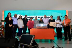 Celebran a maestras y maestros de Cadereyta